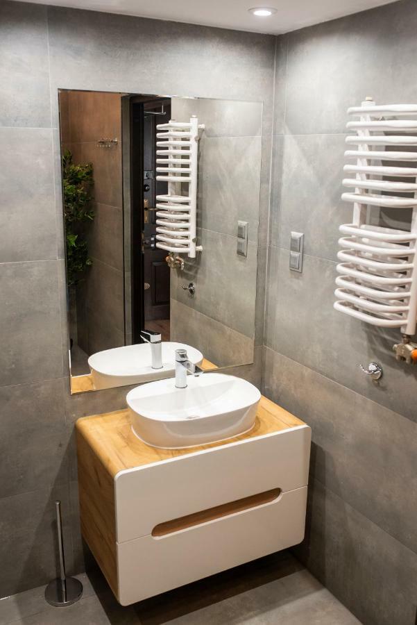 Wonder Cracow Apartment คราคูฟ ภายนอก รูปภาพ